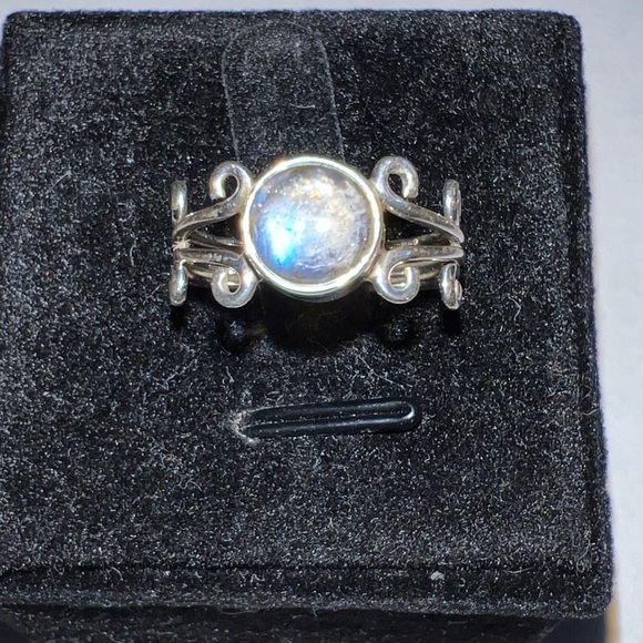 Madagascar Blue Labradorite Ring Sz 6 - Picture 2 of 5